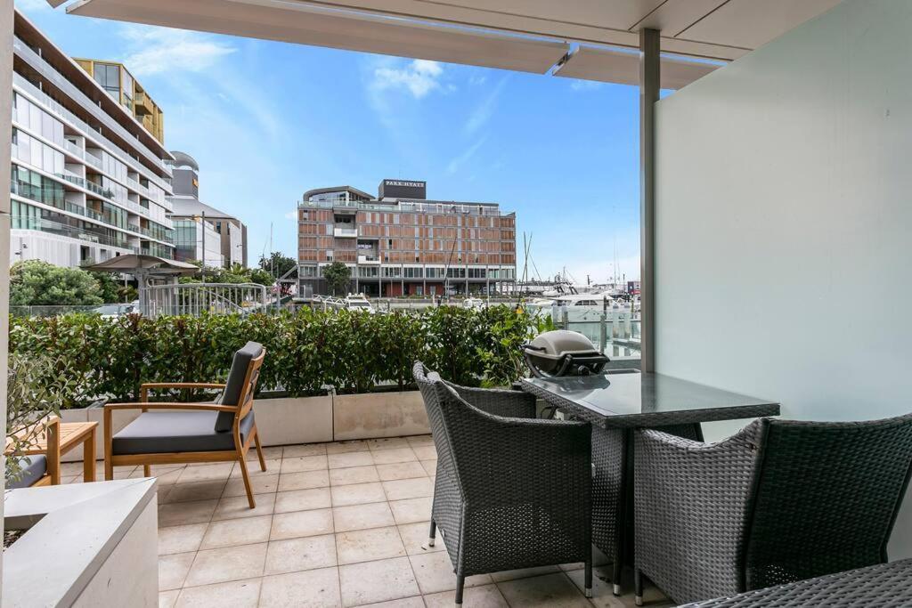 Ferienwohnung Elegant & Sunny Living With Stunning Marina Views Auckland Exterior foto